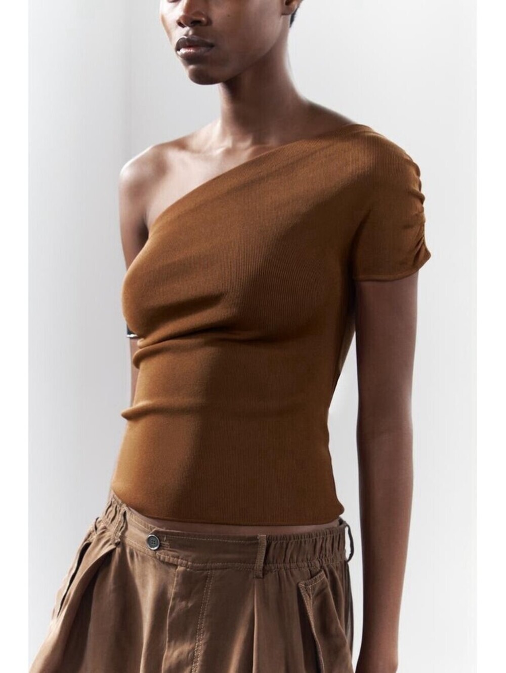 Zara Ribbed One Shoulder Knit Top Brown Ruched Stretch Short Sleeve Size S